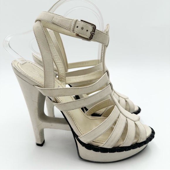 Yves Saint Laurent White Leather Strappy T Strap Heel Sandals - Picture 9 of 16